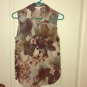 HM Sleeveless Blouse multicolored size 2